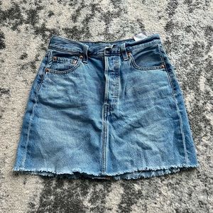 Levi’s Ribcage Skirt - 26
